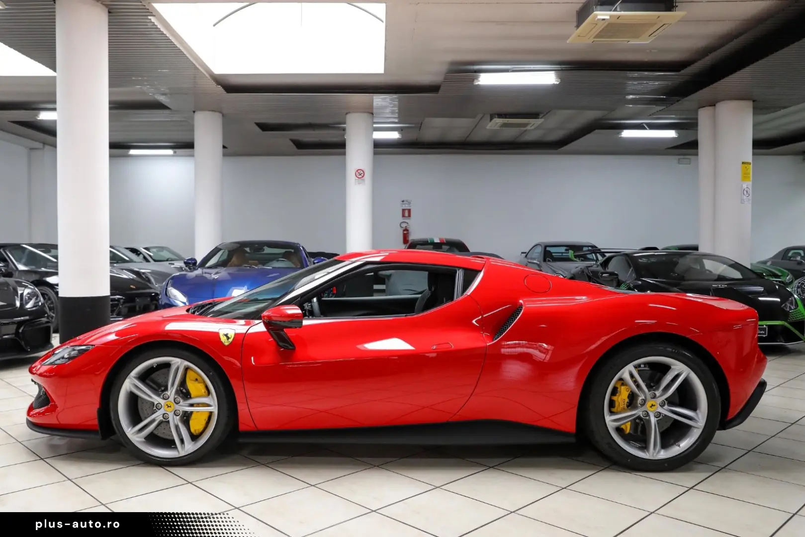 FERRARI 296 GTB - VAT - Carbon - Display - Lift