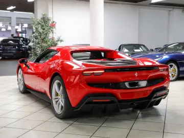 FERRARI 296 GTB - VAT - Carbon - Display - Lift