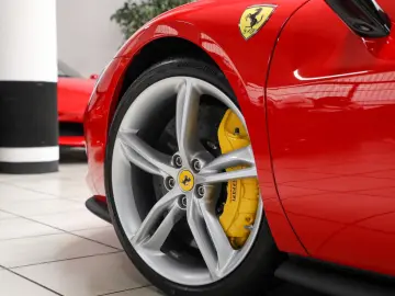 FERRARI 296 GTB - VAT - Carbon - Display - Lift