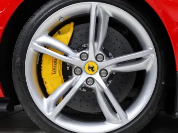 FERRARI 296 GTB - VAT - Carbon - Display - Lift