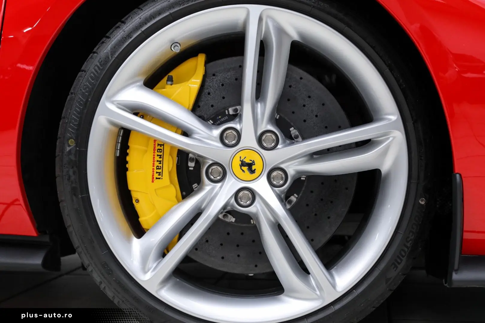 FERRARI 296 GTB - VAT - Carbon - Display - Lift