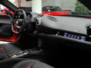 FERRARI 296 GTB - VAT - Carbon - Display - Lift