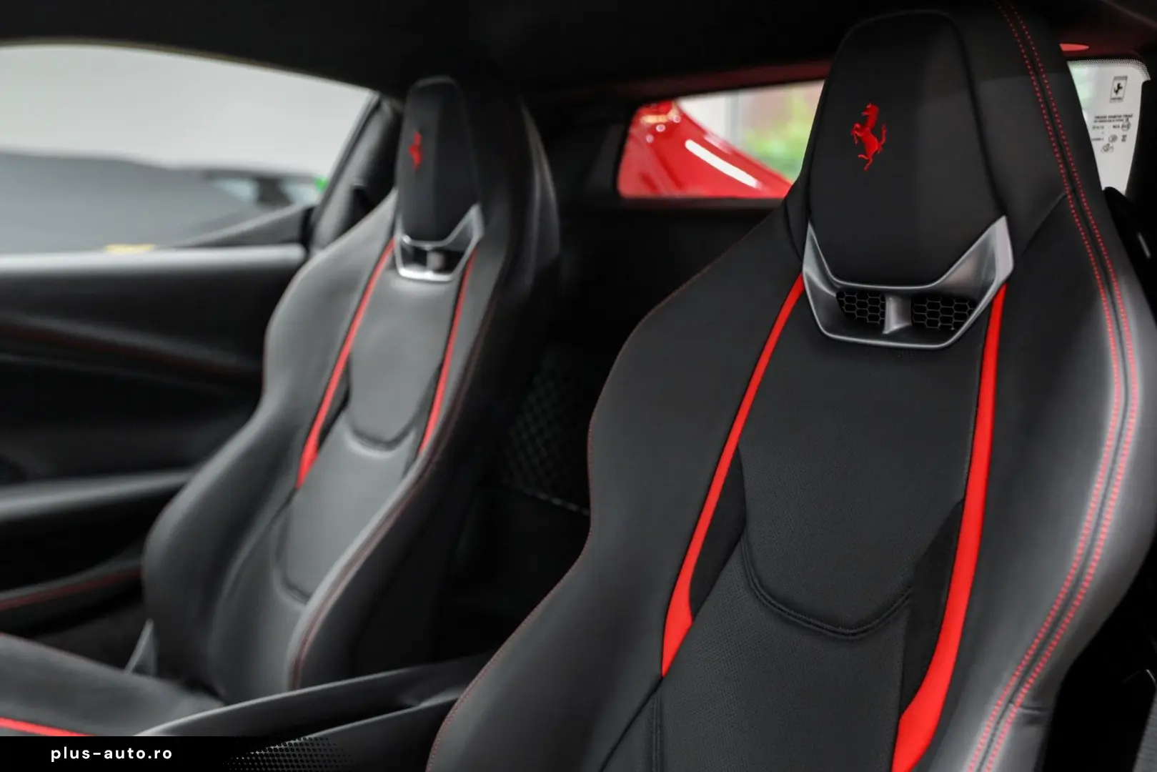 FERRARI 296 GTB - VAT - Carbon - Display - Lift