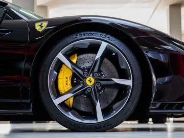 FERRARI SF90 Spider - LIFT SYSTEM CARBON LEDS FULL ADAS