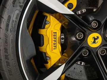 FERRARI SF90 Spider - LIFT SYSTEM CARBON LEDS FULL ADAS