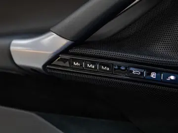 FERRARI SF90 Spider - LIFT SYSTEM CARBON LEDS FULL ADAS