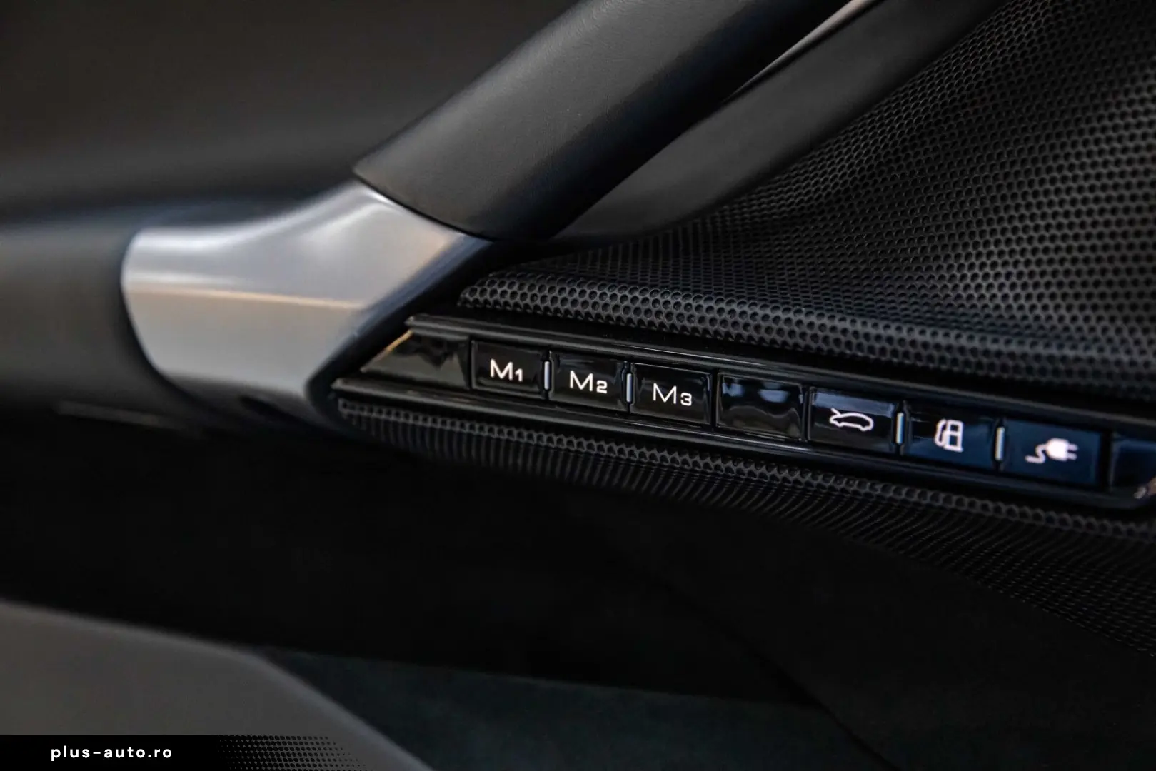 FERRARI SF90 Spider - LIFT SYSTEM CARBON LEDS FULL ADAS