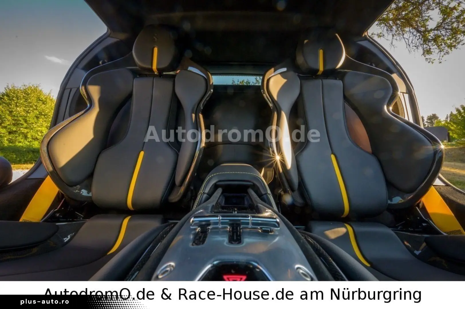 FERRARI SF90 Grigio Scuro Carbonsitze Liftsystem MwSt.