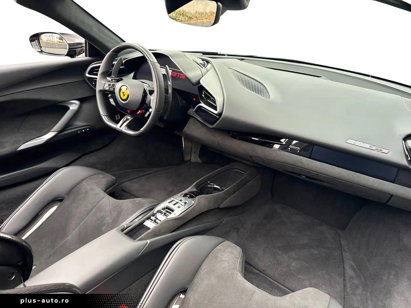 FERRARI 296 GTS  Embleme Navi PDC Klima Leder