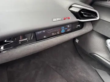 FERRARI 296 GTS  Embleme Navi PDC Klima Leder