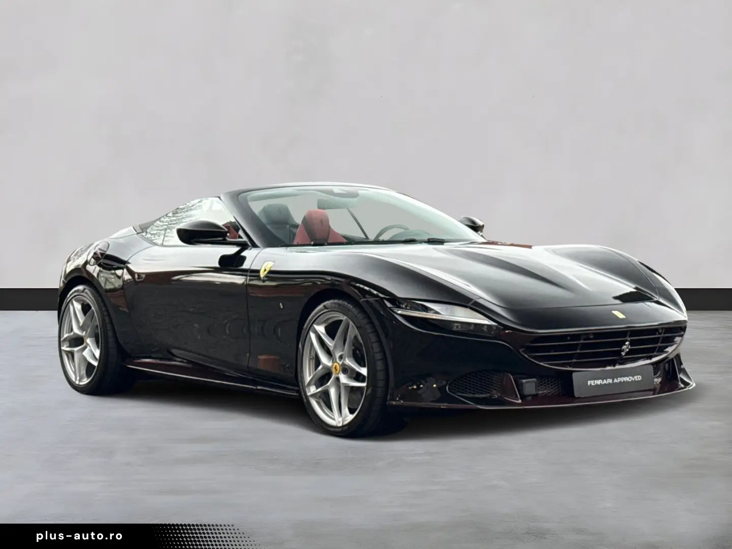FERRARI Roma Spider  LED-Scheinwerfer 20 Zoll Felge