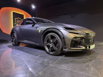 FERRARI Purosangue Carbon 1. Hand unfallfrei MwSt.