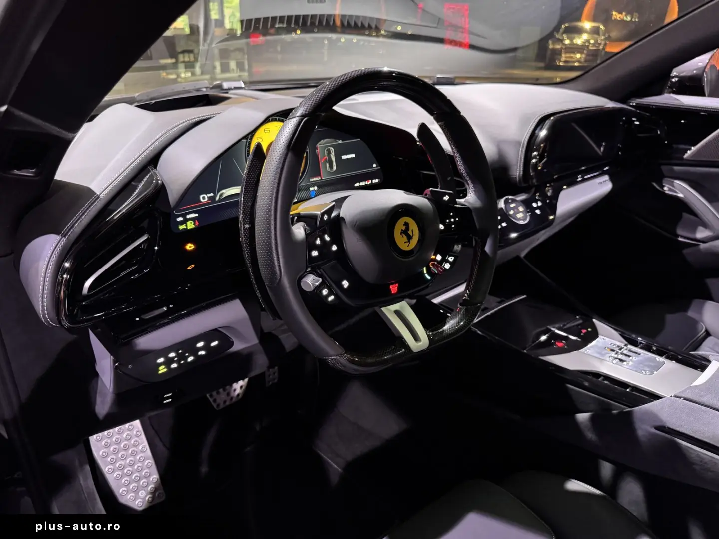 FERRARI Purosangue Carbon 1. Hand unfallfrei MwSt.