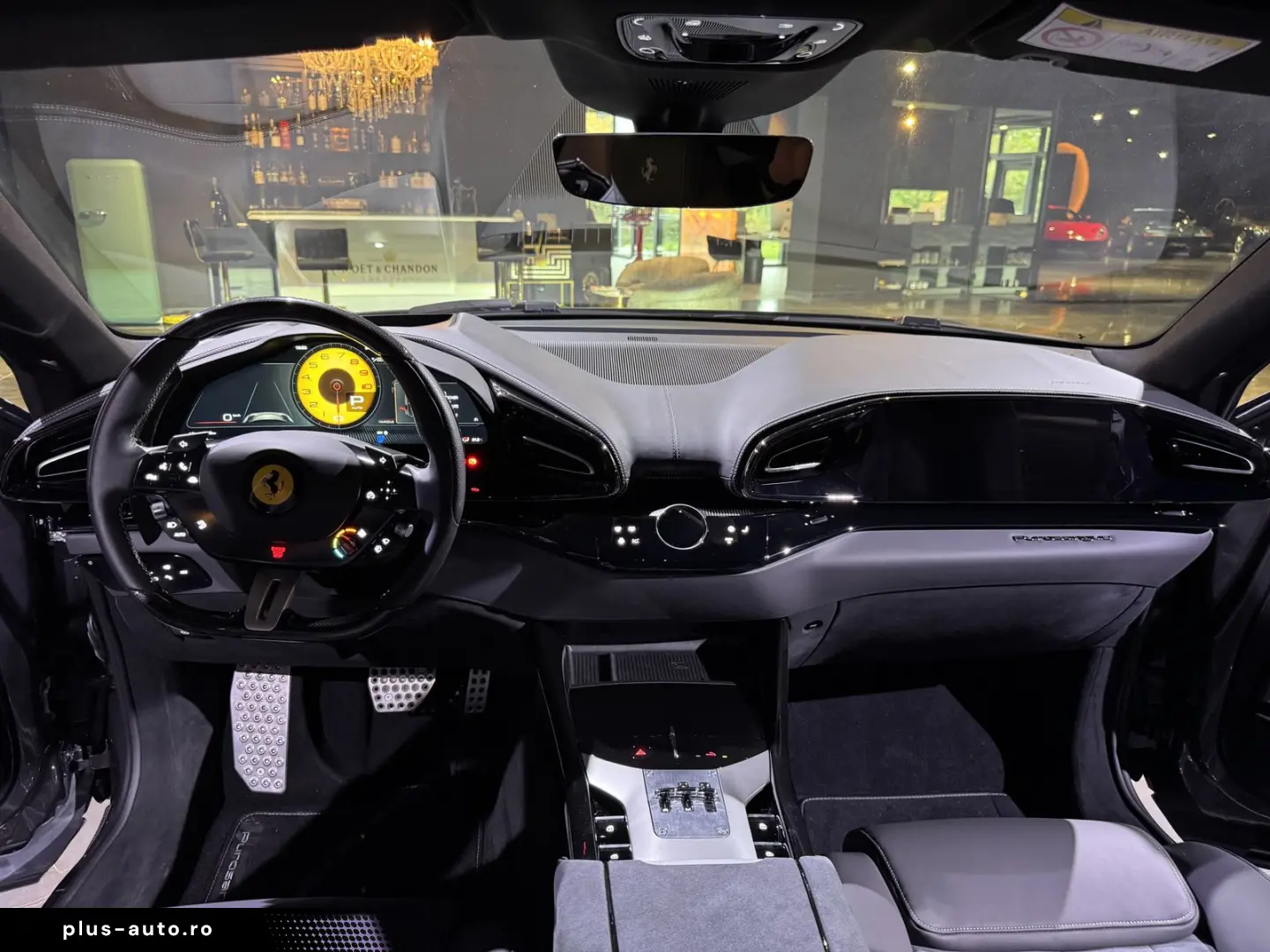 FERRARI Purosangue Carbon 1. Hand unfallfrei MwSt.