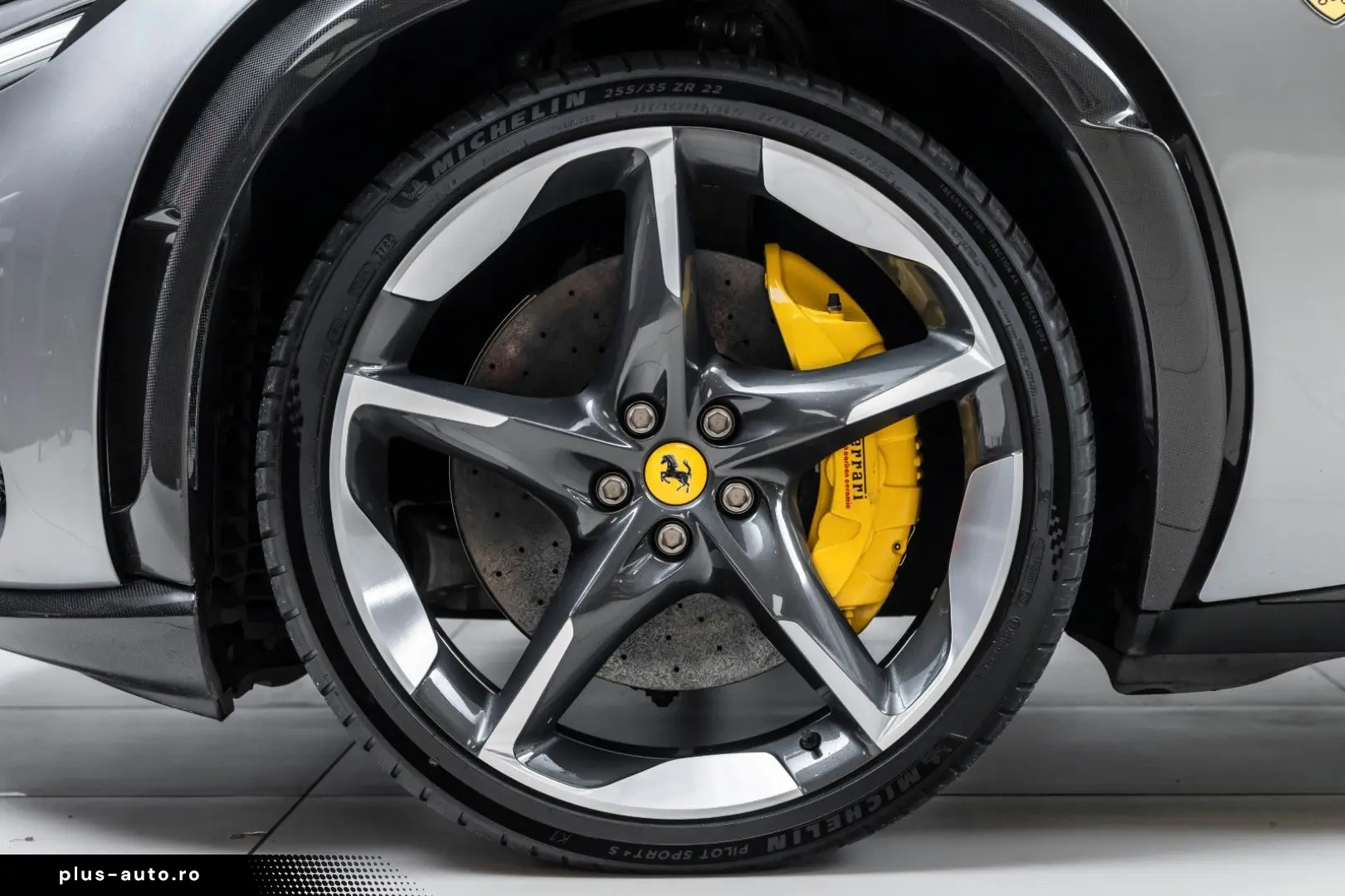 FERRARI Purosangue V12 DCT 4WD