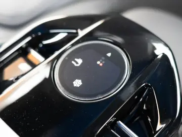FERRARI Purosangue