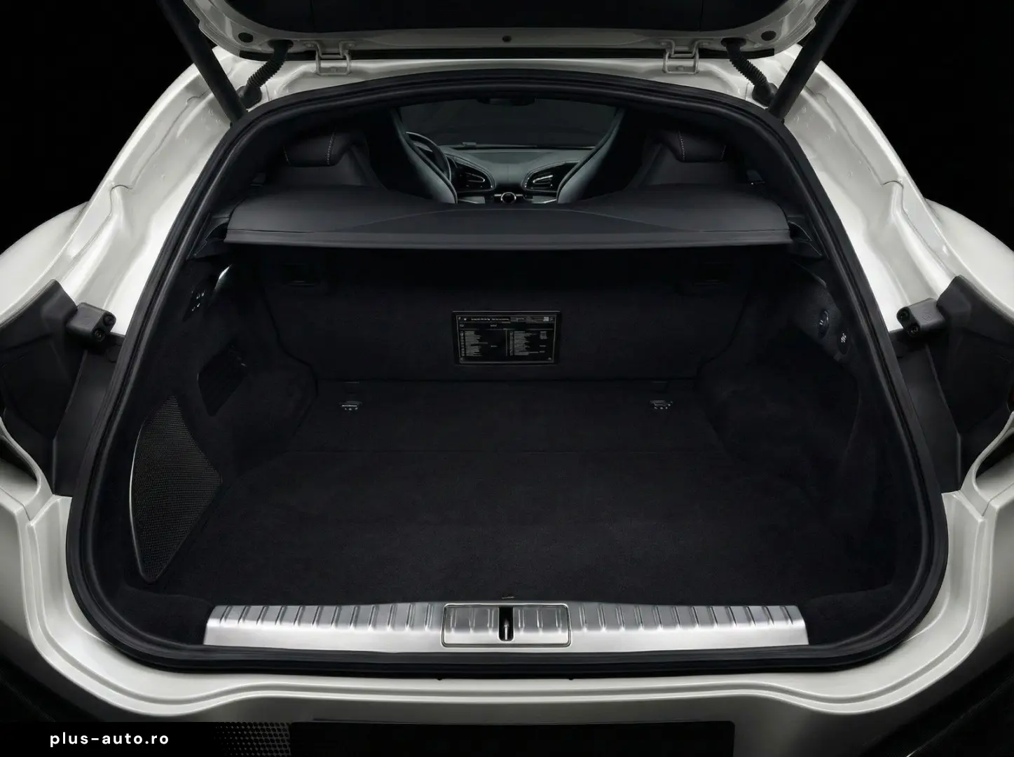 FERRARI Purosangue   Carbon   Panorama   Massage Seats