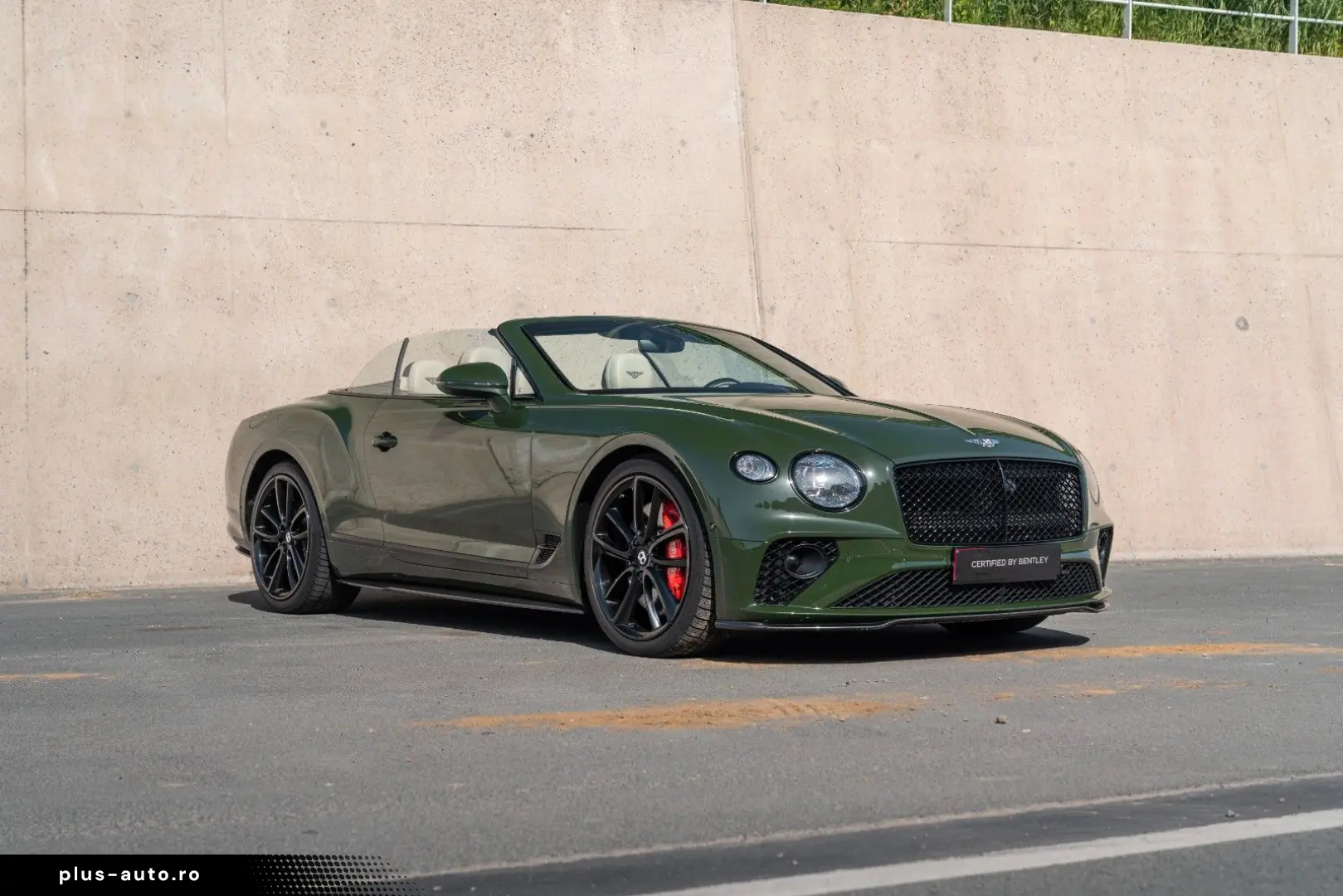 BENTLEY Continental GTC Carbon Package