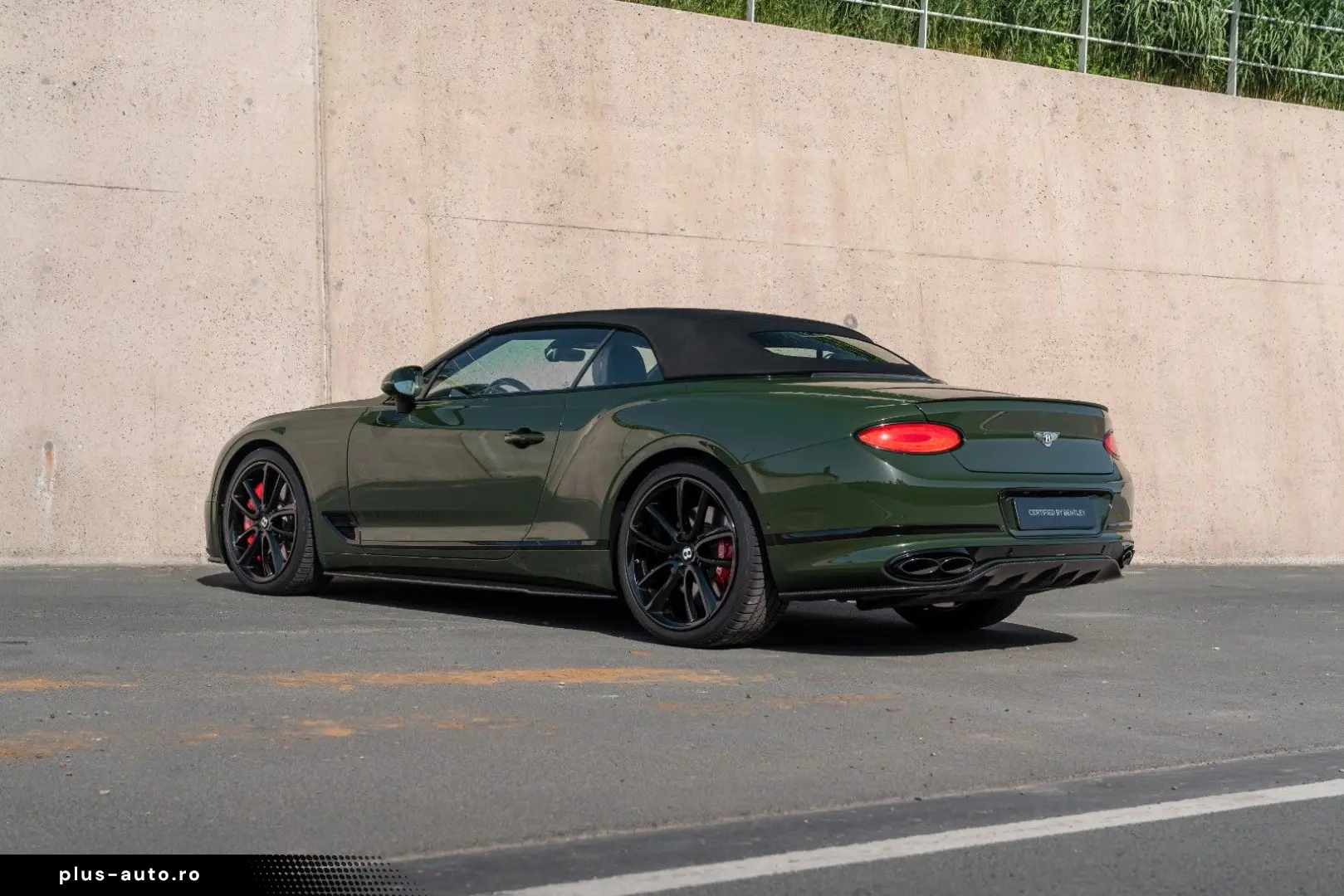 BENTLEY Continental GTC Carbon Package