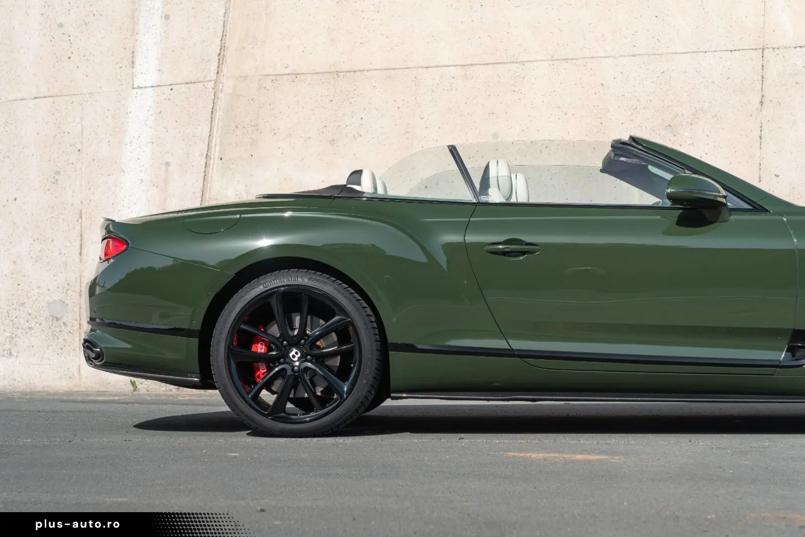 BENTLEY Continental GTC Carbon Package