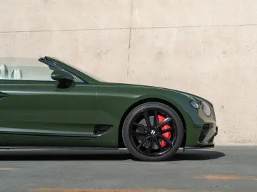 BENTLEY Continental GTC Carbon Package