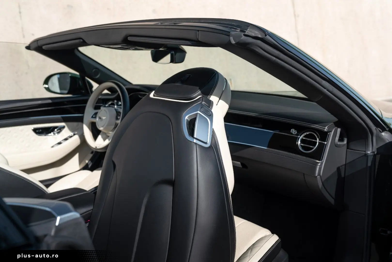 BENTLEY Continental GTC Carbon Package