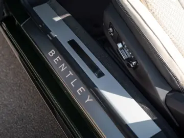 BENTLEY Continental GTC Carbon Package