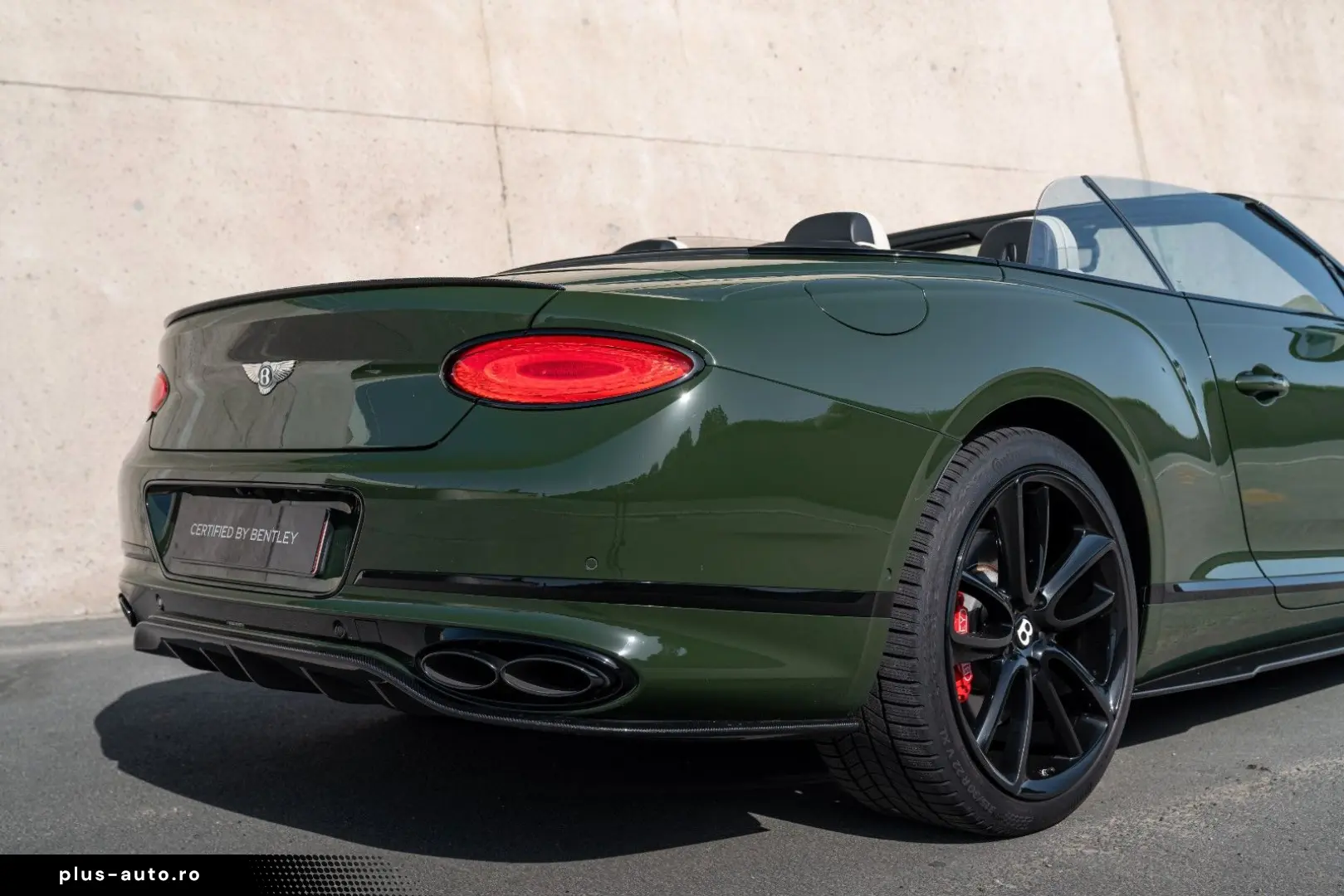 BENTLEY Continental GTC Carbon Package