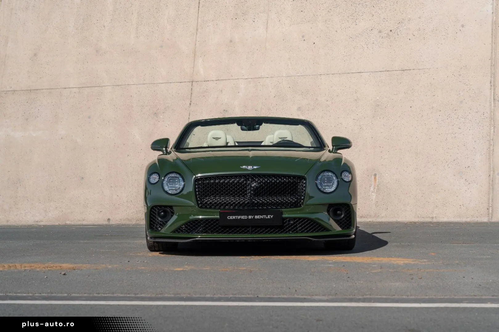 BENTLEY Continental GTC Carbon Package