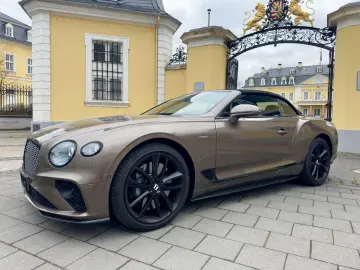 BENTLEY Continental GTC Azure   Traum mit nur 2.071 km