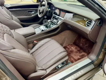 BENTLEY Continental GTC Azure   Traum mit nur 2.071 km