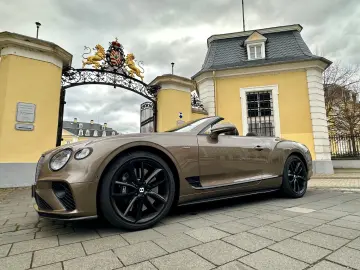 BENTLEY Continental GTC Azure   Traum mit nur 2.071 km