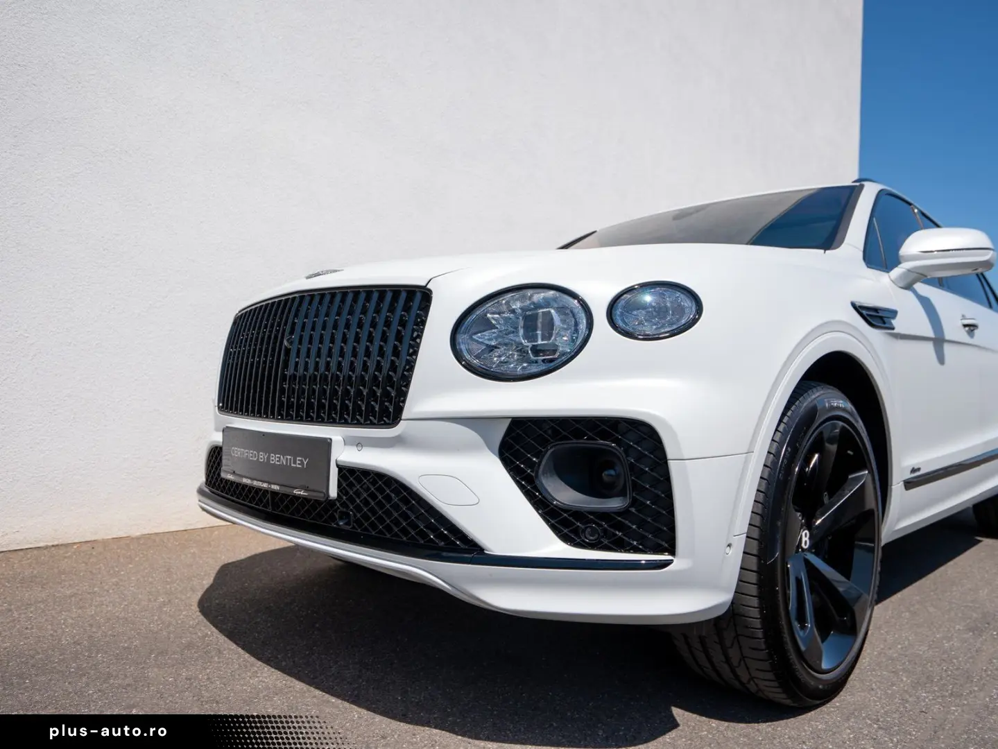 BENTLEY Bentayga EWB Azure First Edition