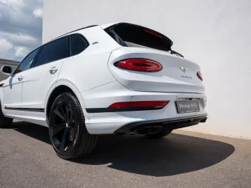 BENTLEY Bentayga EWB Azure First Edition