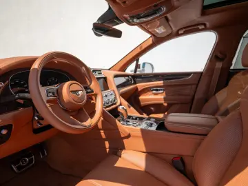 BENTLEY Bentayga EWB Azure First Edition