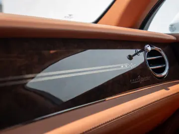 BENTLEY Bentayga EWB Azure First Edition