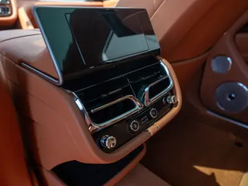 BENTLEY Bentayga EWB Azure First Edition