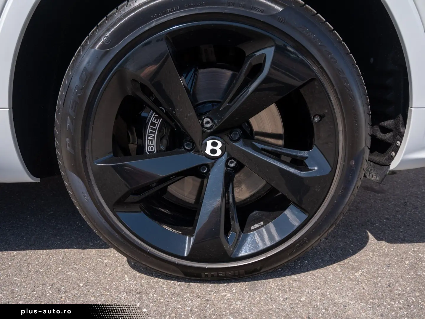 BENTLEY Bentayga EWB Azure First Edition