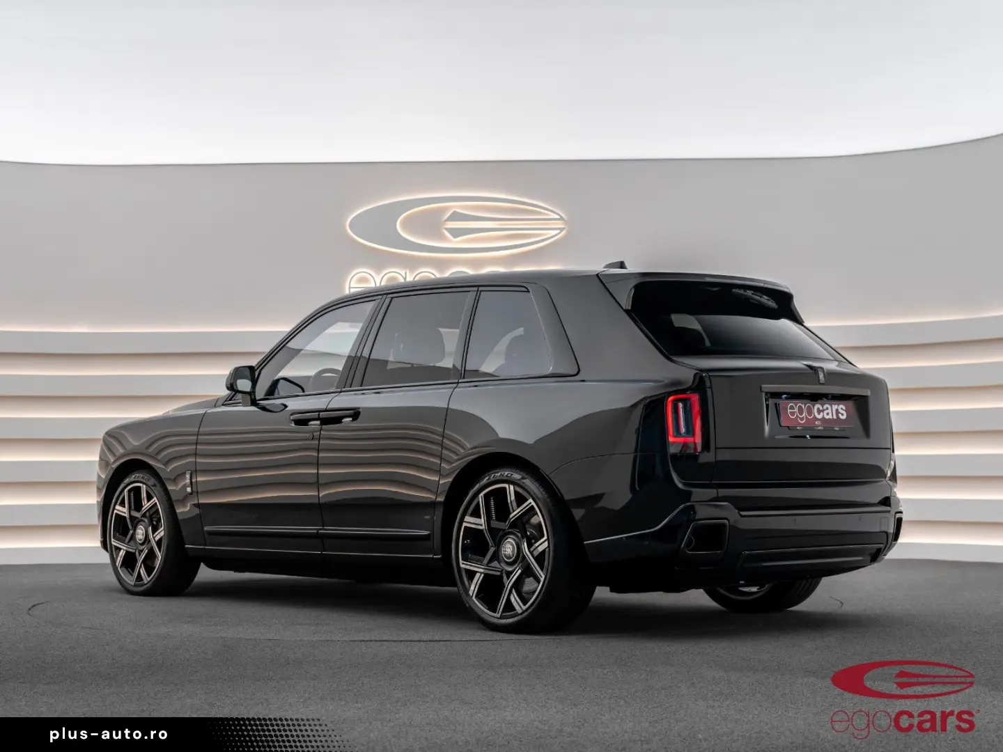 ROLLS ROYCE Cullinan Black Badge Series II 600CV