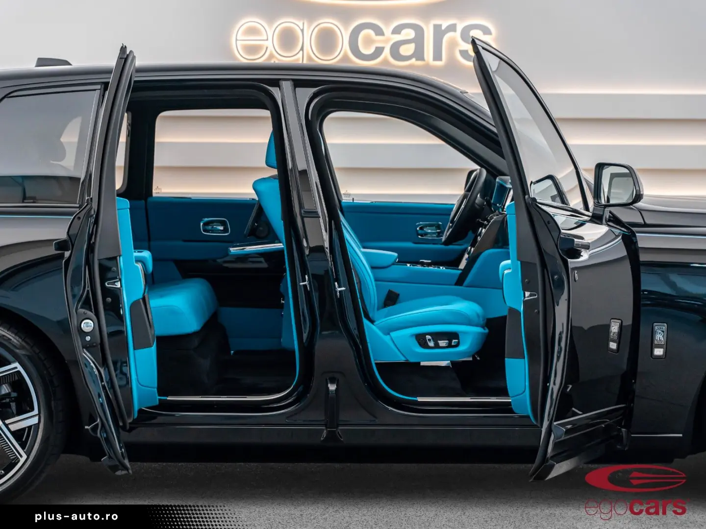 ROLLS ROYCE Cullinan Black Badge Series II 600CV