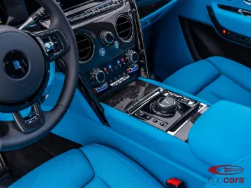 ROLLS ROYCE Cullinan Black Badge Series II 600CV