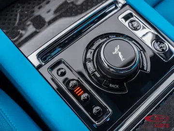 ROLLS ROYCE Cullinan Black Badge Series II 600CV