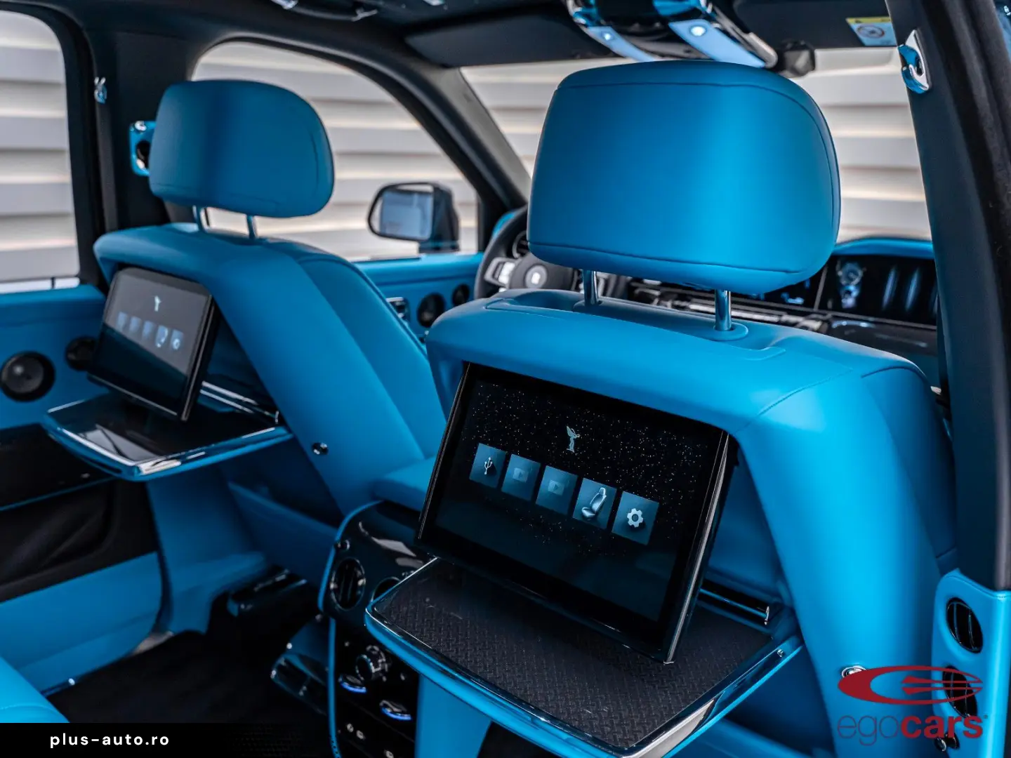 ROLLS ROYCE Cullinan Black Badge Series II 600CV