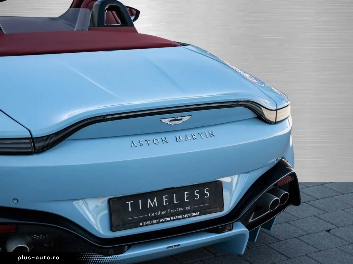 ASTON MARTIN V8 Vantage Roadster