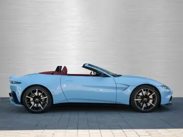 ASTON MARTIN V8 Vantage Roadster