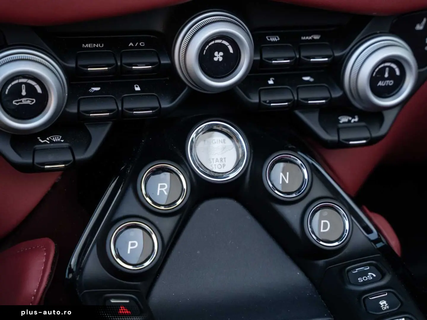 ASTON MARTIN V8 Vantage Roadster