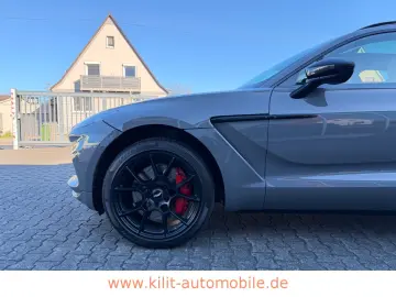 ASTON MARTIN DBX 4.0 V8  1.HD CARBON 22ZOLL PANO CHINA GREY