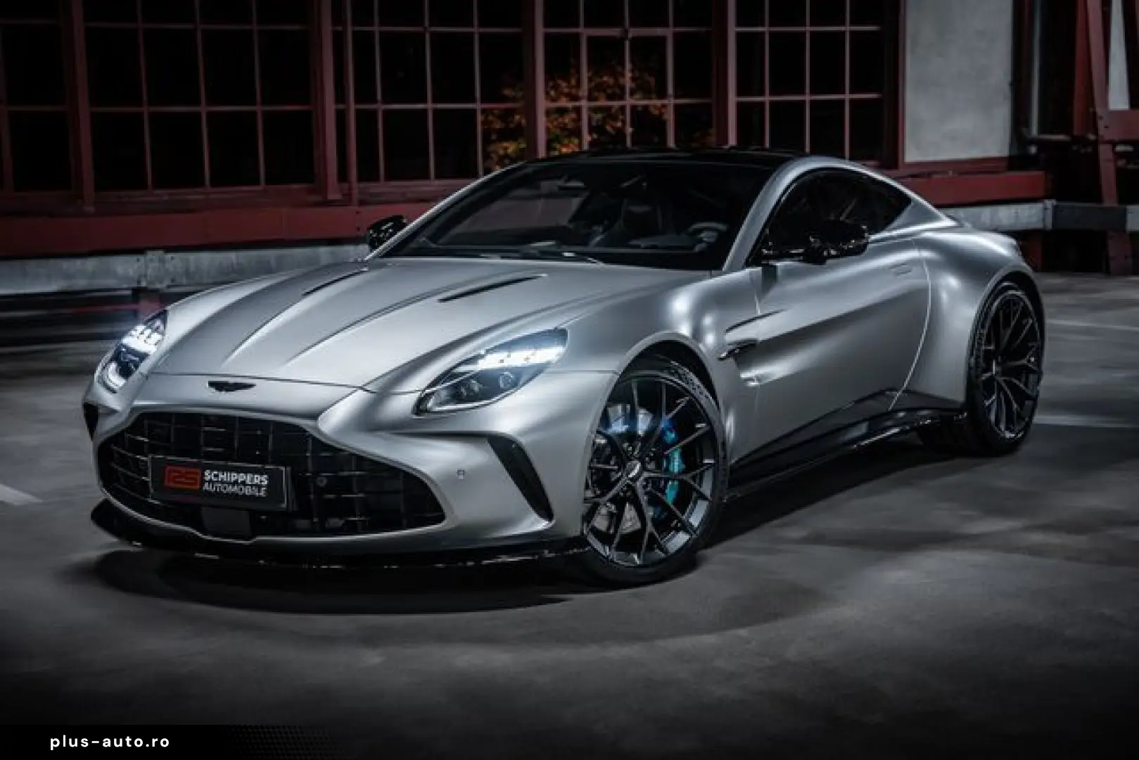 ASTON MARTIN V8 Vantage MY25 BOWERS&WILKINS SAMMLERFAHRZEUG