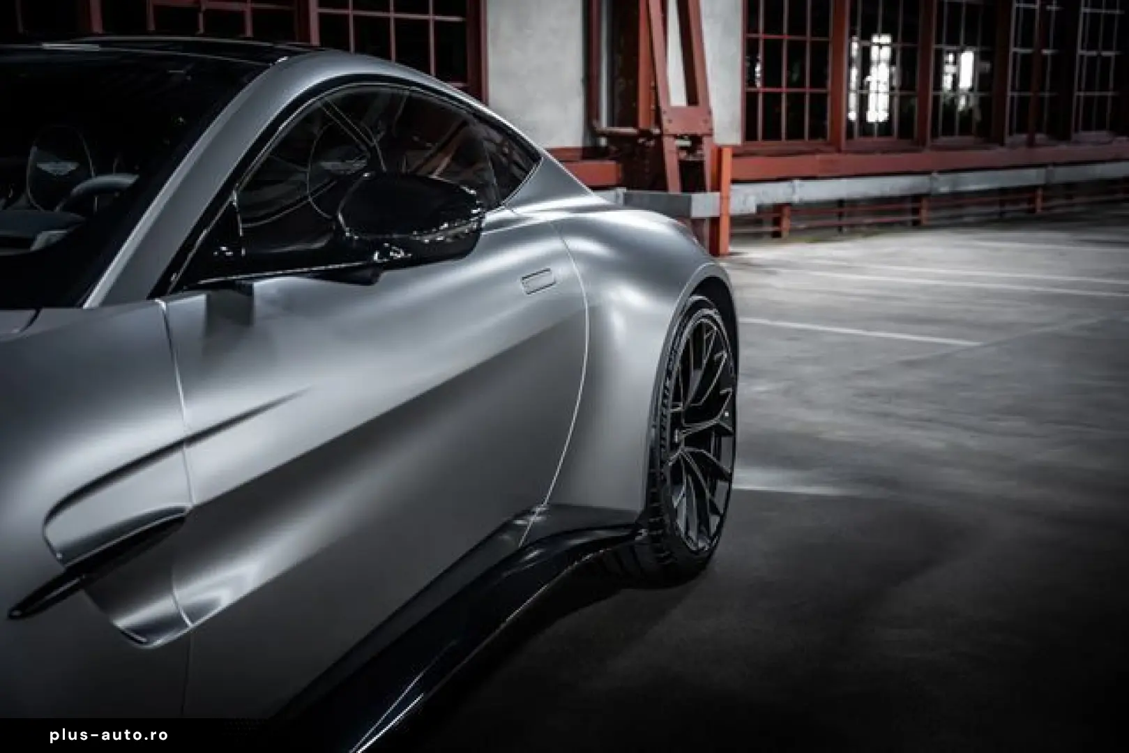 ASTON MARTIN V8 Vantage MY25 BOWERS&WILKINS SAMMLERFAHRZEUG