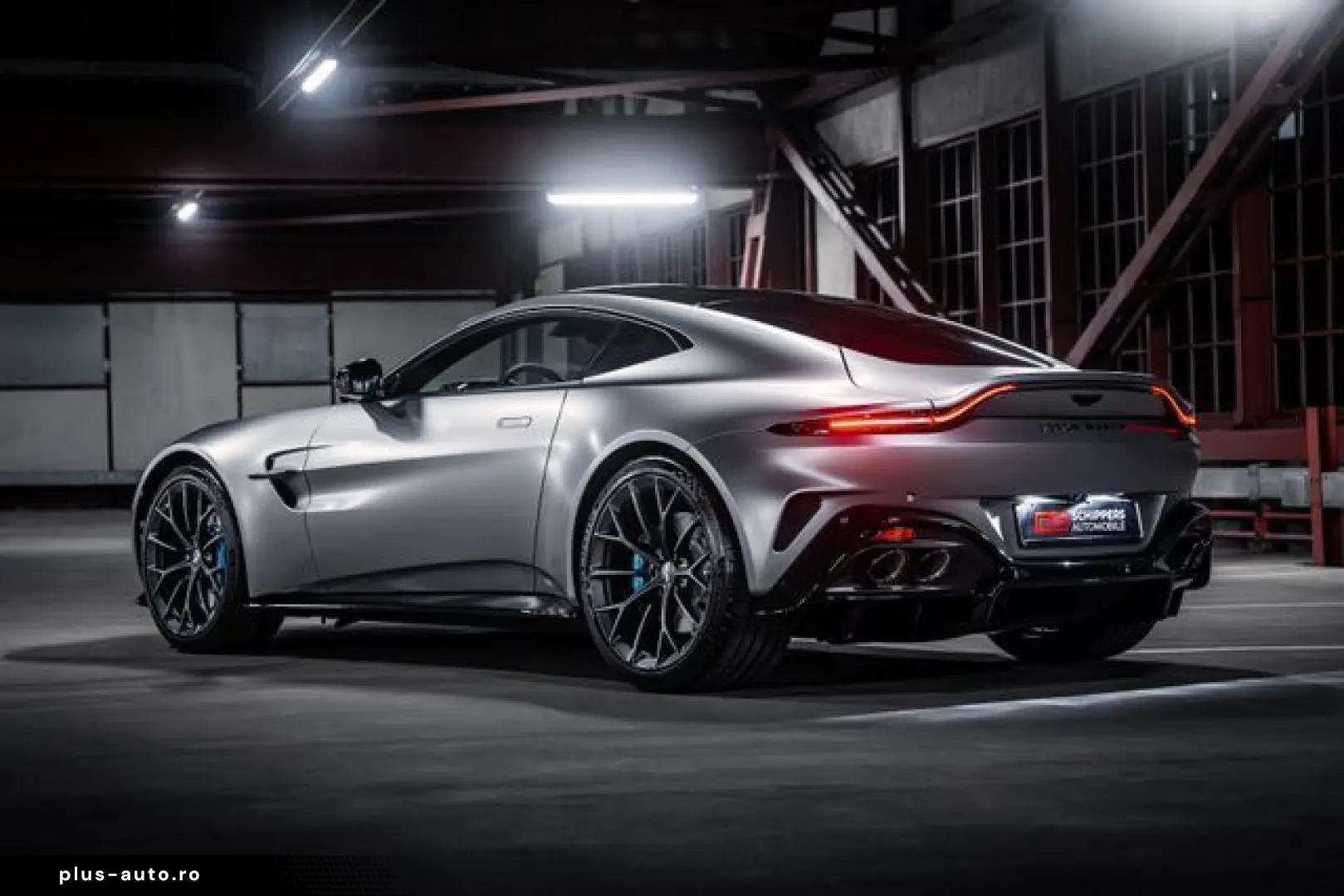 ASTON MARTIN V8 Vantage MY25 BOWERS&WILKINS SAMMLERFAHRZEUG